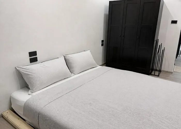Luxury 4br Game Near Bts Asok Nana 別墅