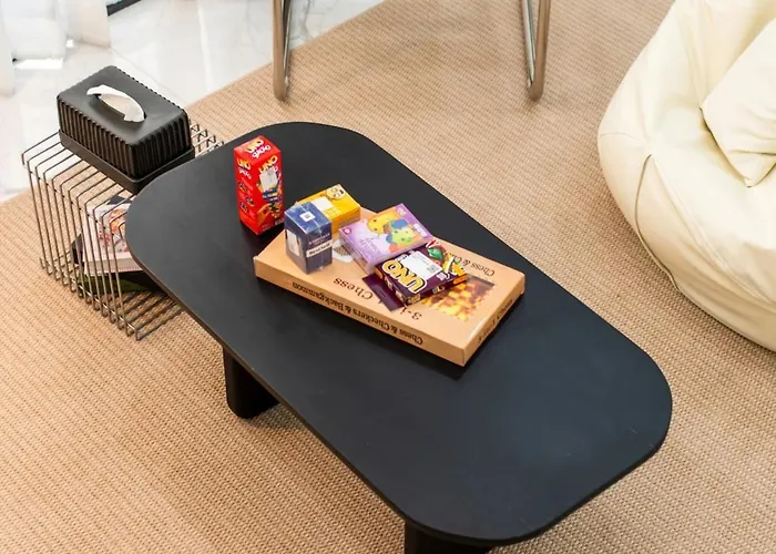 Luxury 4br Game Near Bts Asok Nana 曼谷