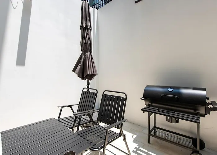 Luxury 4br Game Near Bts Asok Nana 別墅 曼谷